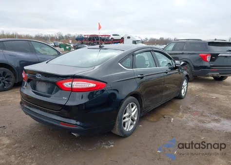 2016 Ford Fusion Se z USA, uszkodzony, nr VIN 1FA6P0H72G5110199